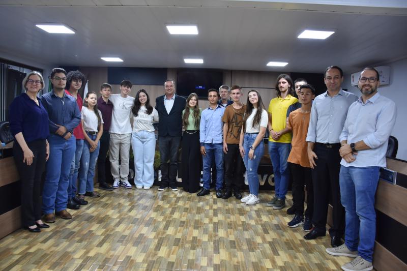 Jovens Vereadores são empossados na Câmara de Laranjeiras do Sul